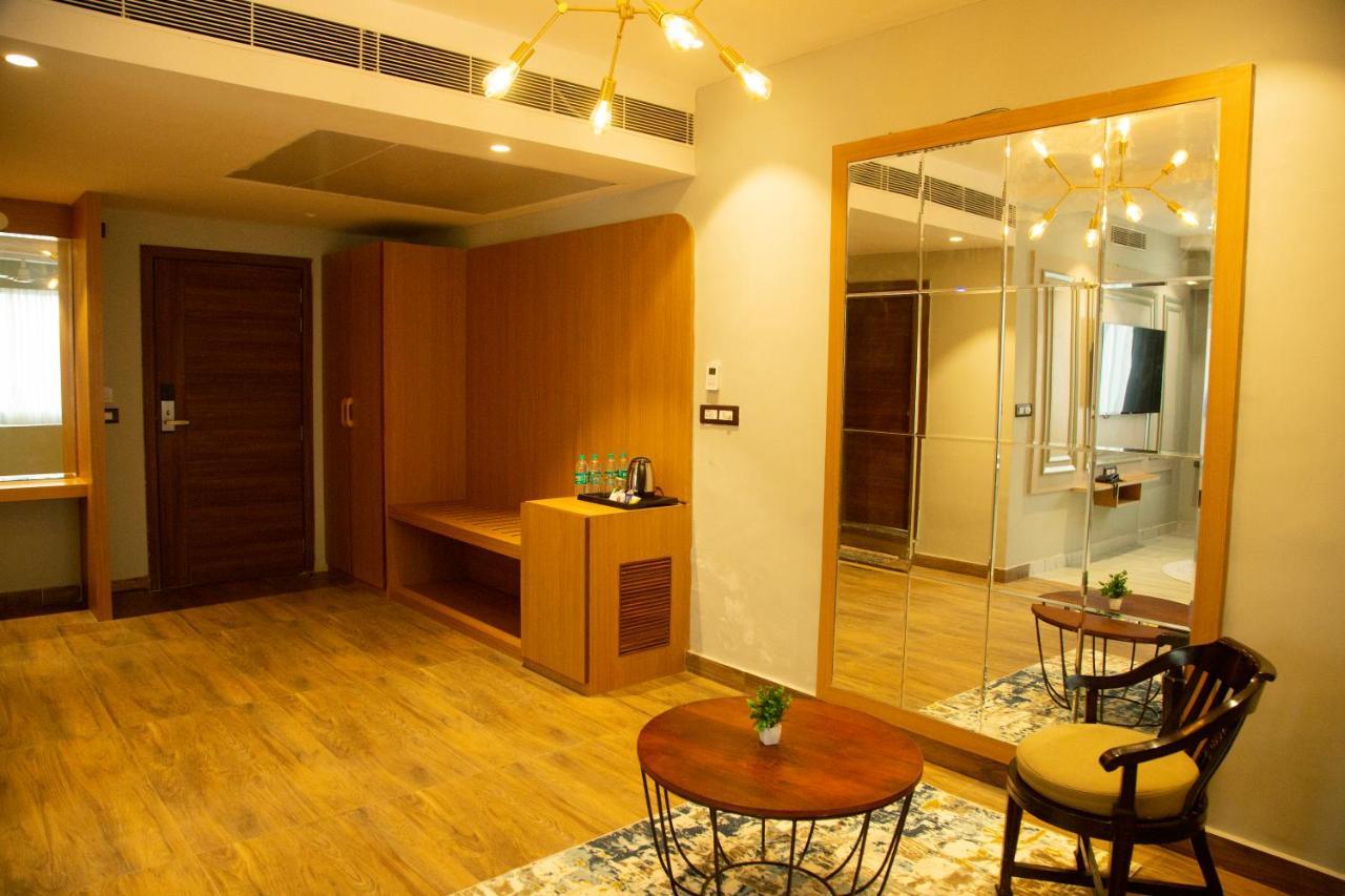 Hotel Westend أُودايبور المظهر الخارجي الصورة